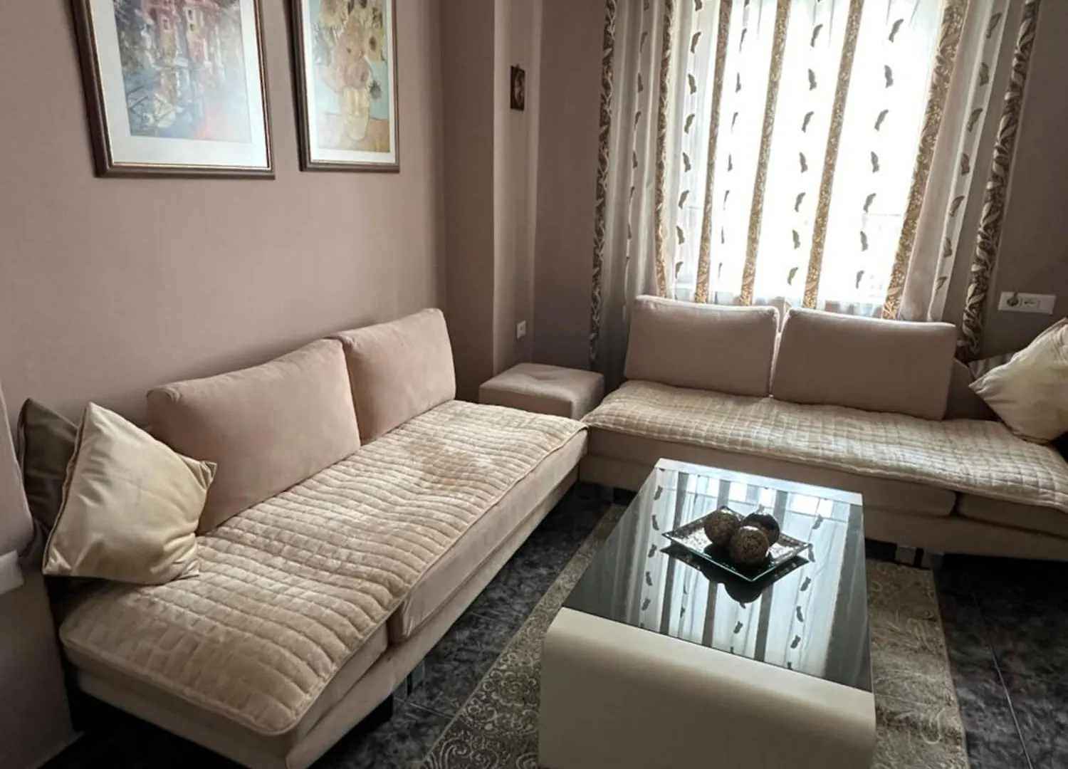 Midtown Cozy Apartment Tiran